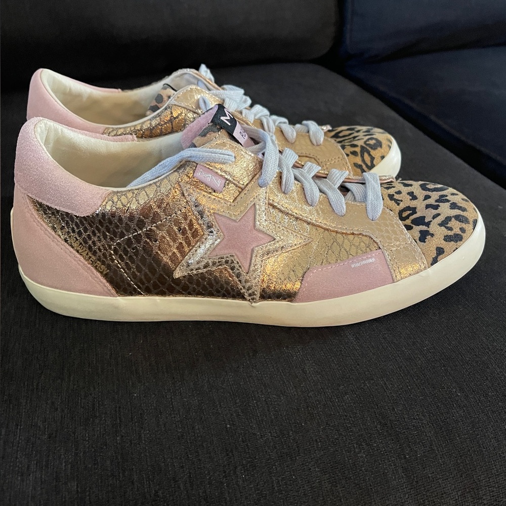 Mark Nason Women's Stellar-Winnie Sneaker Pink ,Gold and leopard